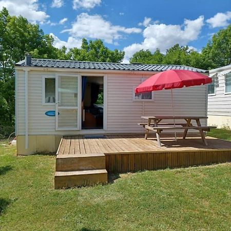 Flo'S Mobil-Home Saillagouse Exterior foto
